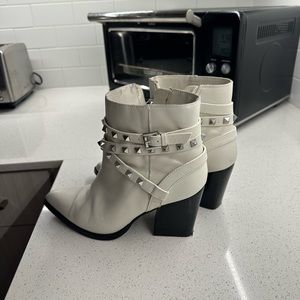 Steve Madden Booties women’s size 8
